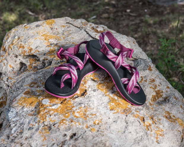 chaco sandals hiking