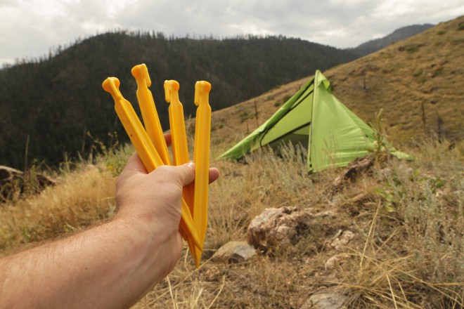 Staking shop a tent