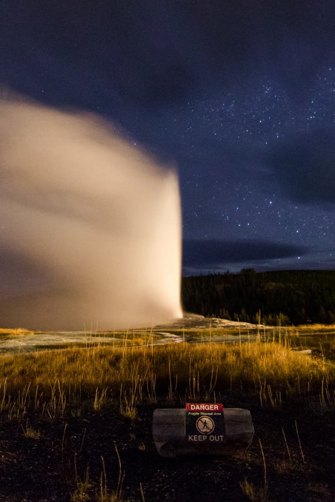 national parks at night Yellowstone